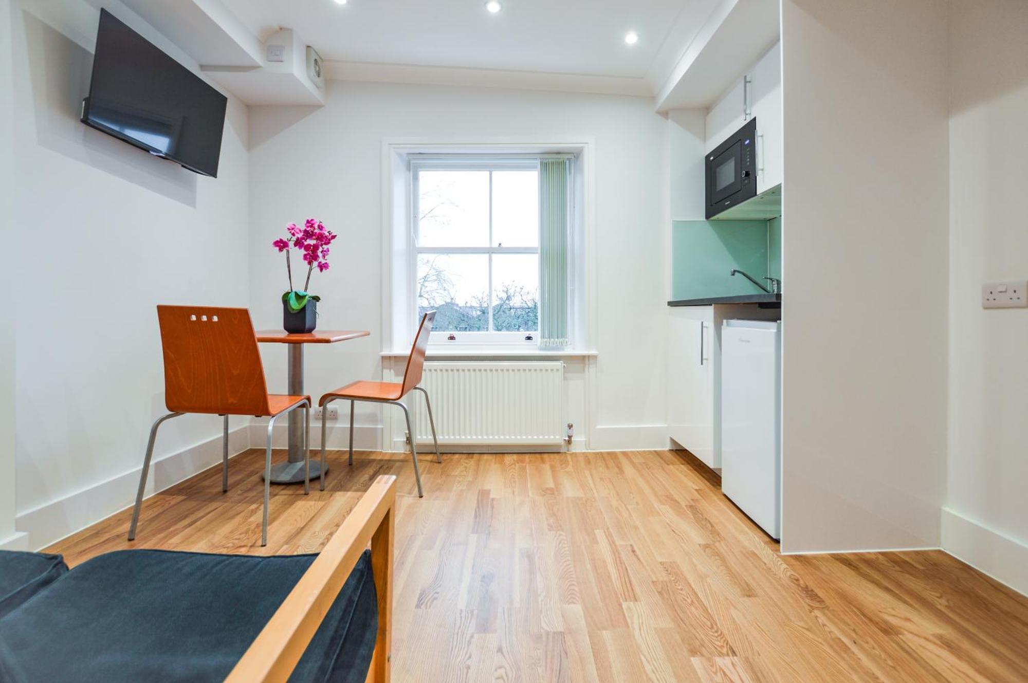 Westbourne Crescent Serviced Апартаменты *